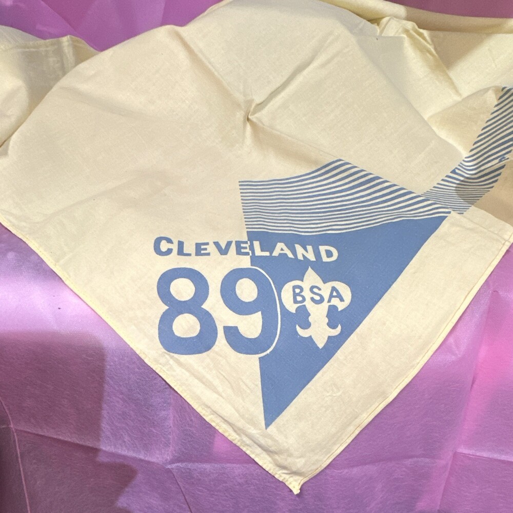 vintage yellow Boy Scouts of America (BSA) neckerchief featuring “Cleveland” 89
